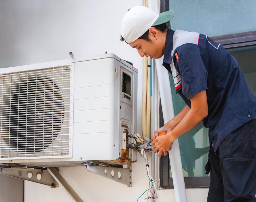 Reliable HVAC contractor in Lakewood Ranch, FL providing expert heating and cooling services